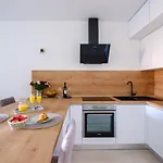Lägenhet Mb Luxury Zadar